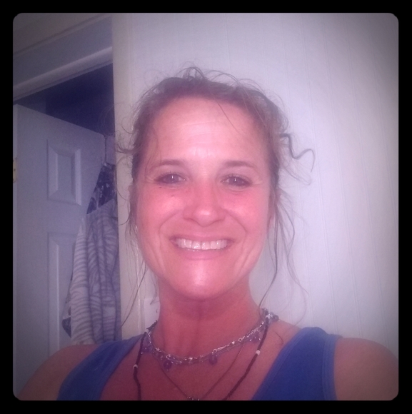 Meet your Posher, Sharonne - Picture 1 of 1